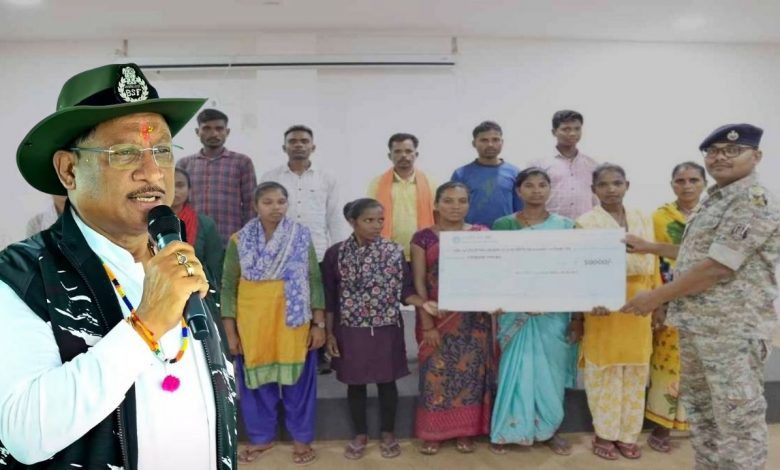 Naxalite Surrender in Bijapur